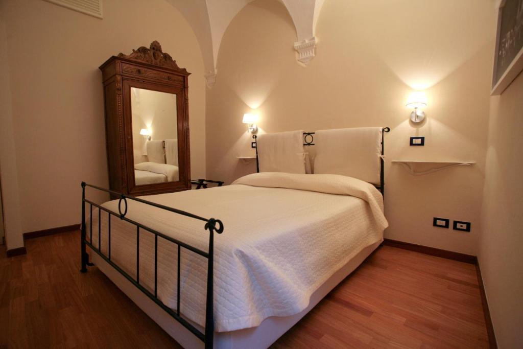 B&B Quattro Cantoni Siena Dış mekan fotoğraf