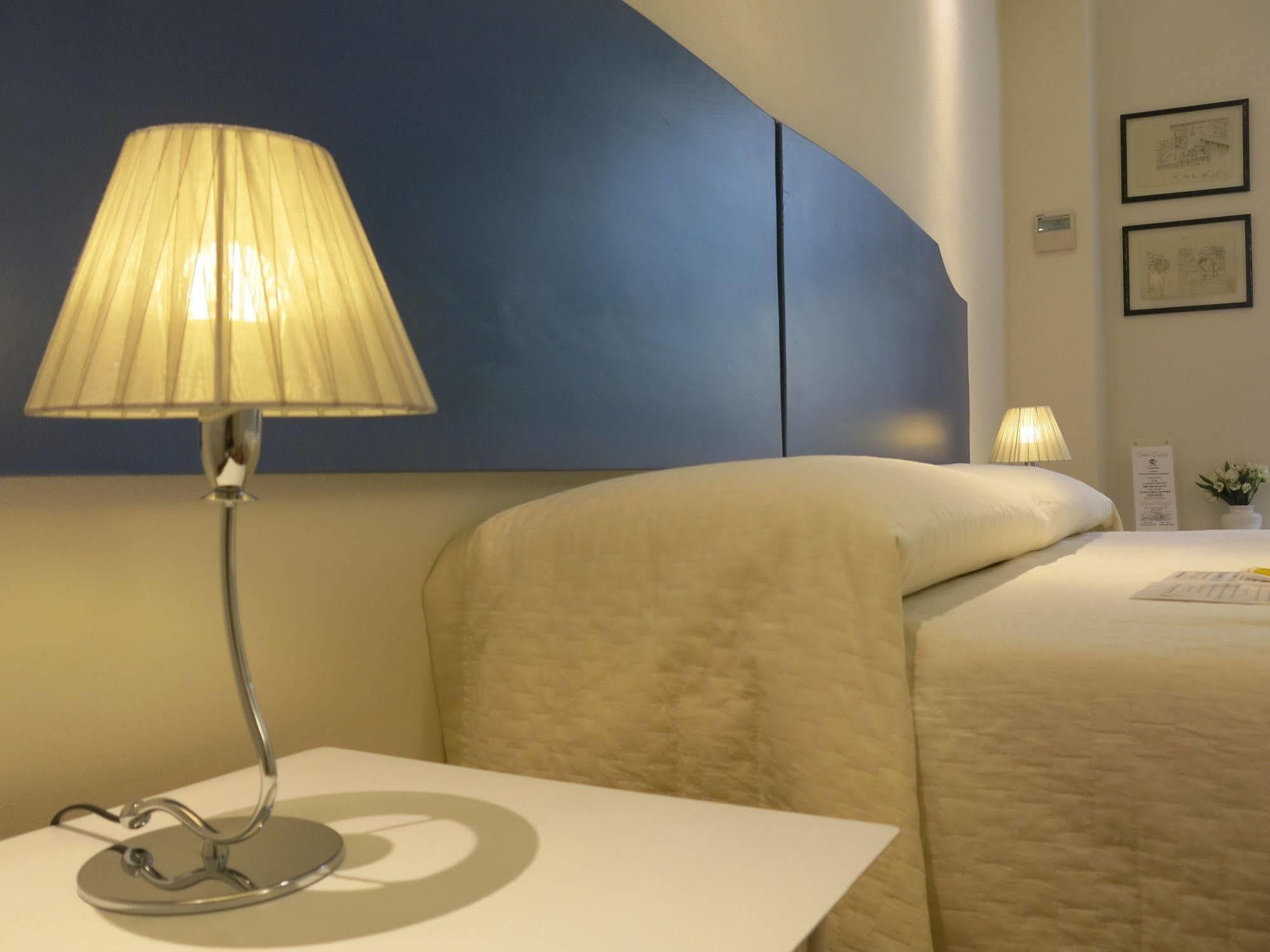 B&B Quattro Cantoni Siena Dış mekan fotoğraf